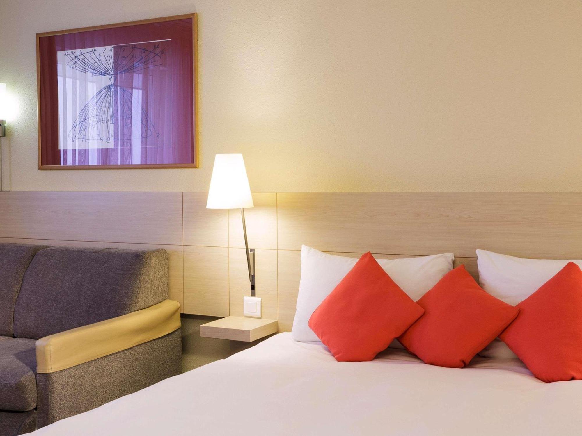 Novotel Μίλτον Κέινς Εξωτερικό φωτογραφία
